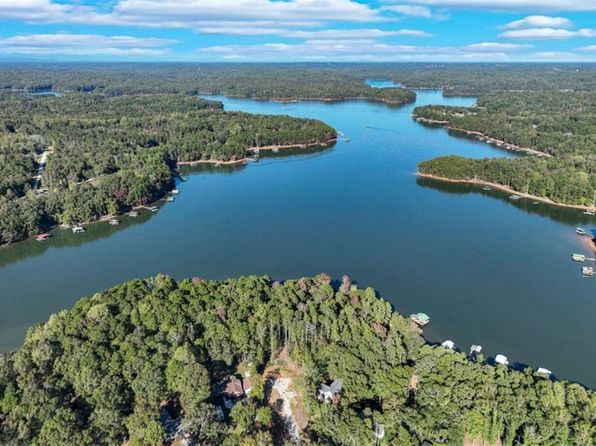 982 Lake Shore Cir #63, Martin, GA 30557