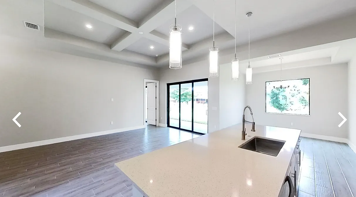 4 bed, 1860 sqft, $2,295 — Photo 4