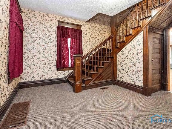 5th image of 230 State St