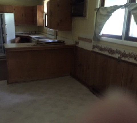 4th image of 128 Camp Rd