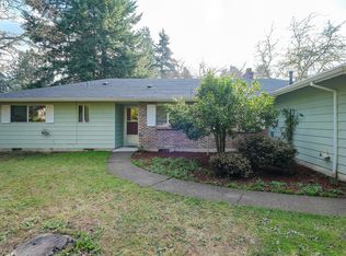8330 SW Locust St, Tigard, OR 97223