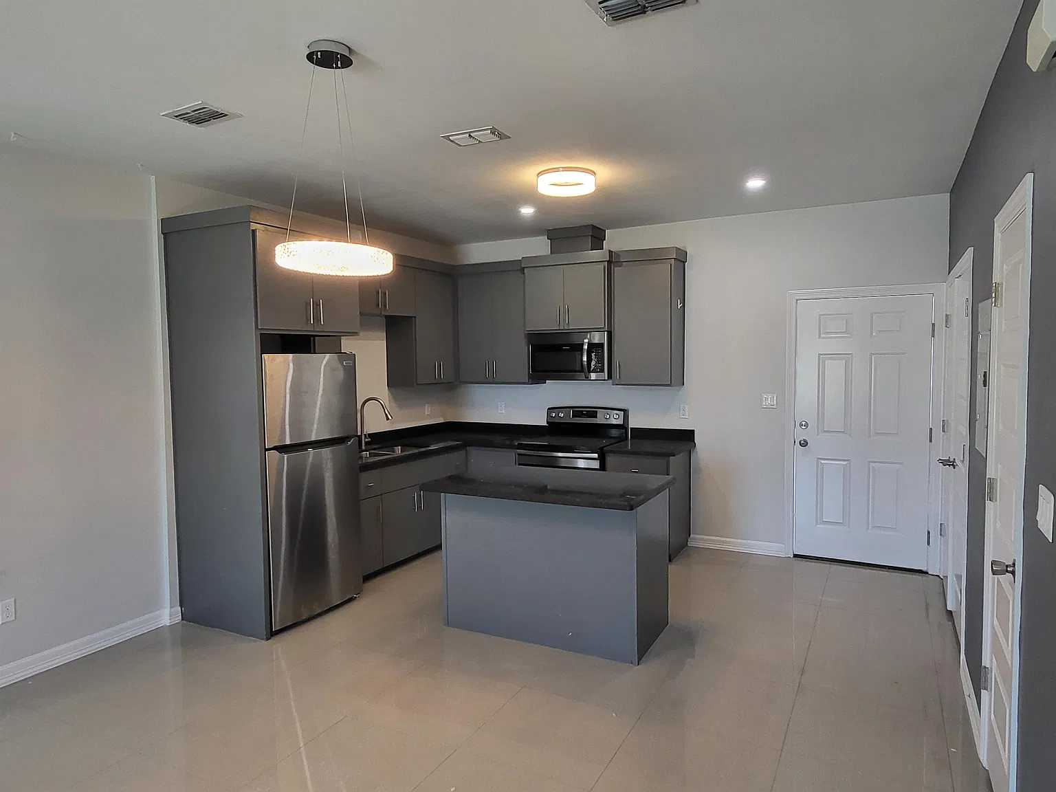 2315 Taxco Court - 3 — Photo 3
