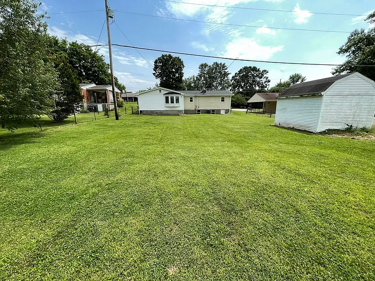 130 Rockbridge Rd — Photo 2