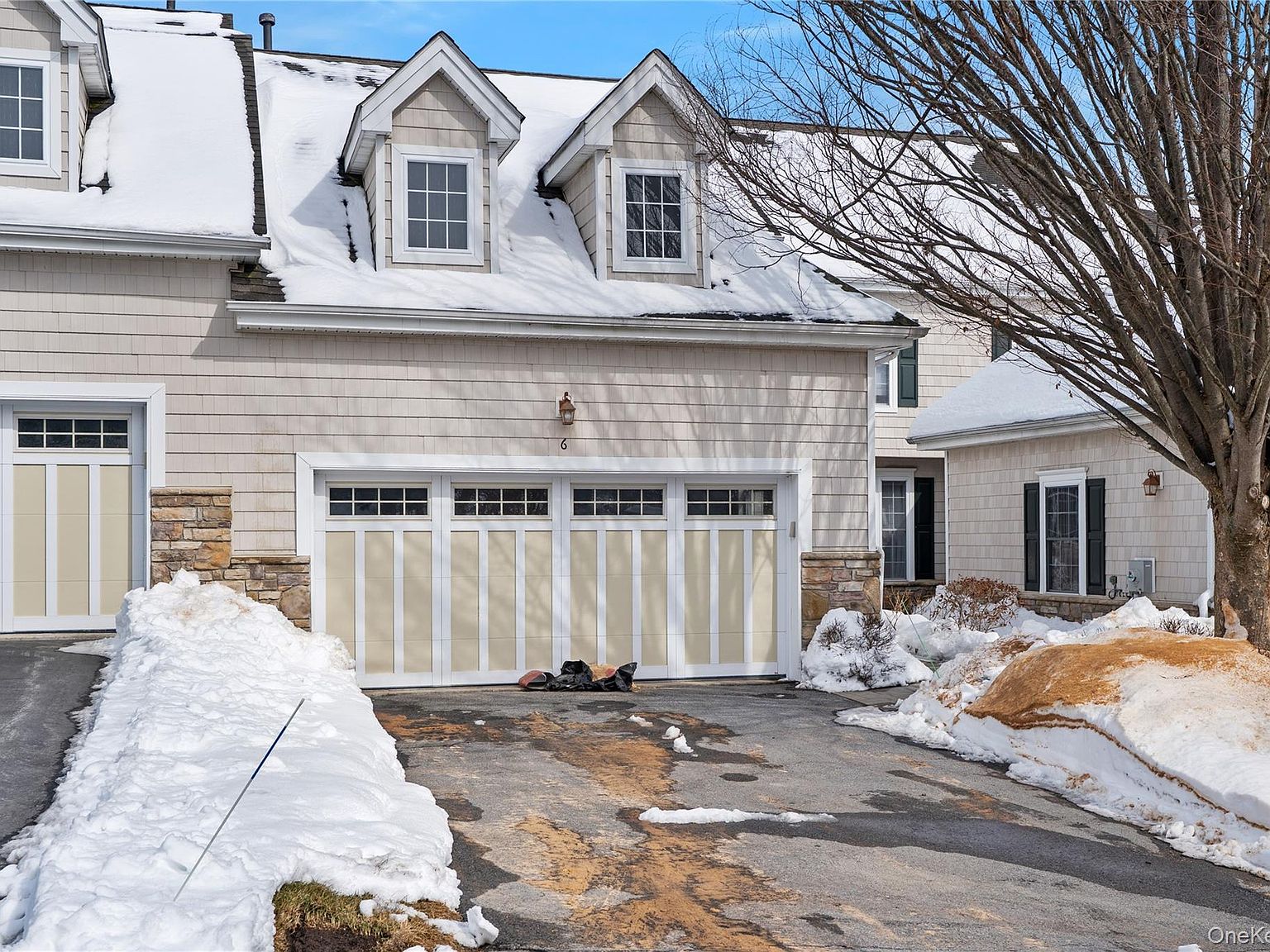 6 Turnberry Court