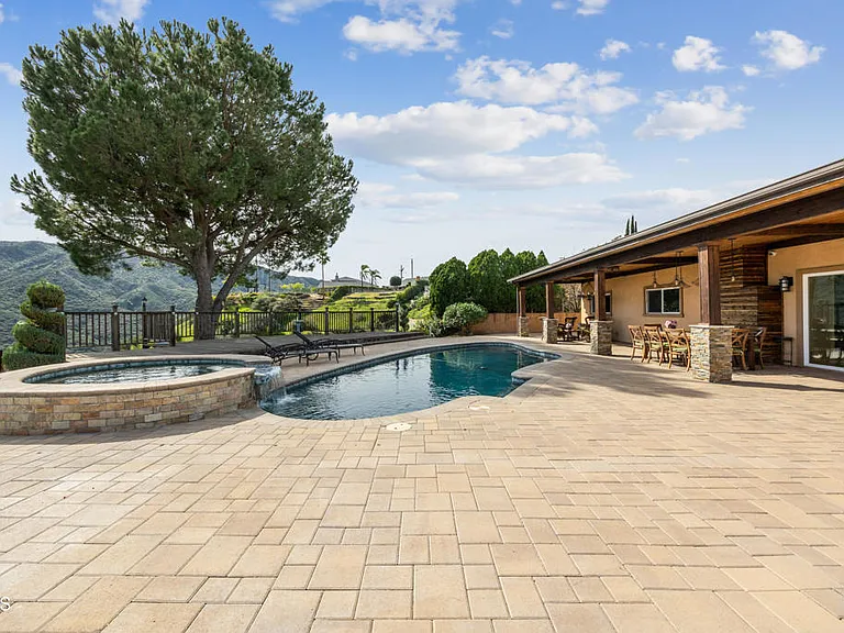 9350 Crystal View Dr — Photo 27