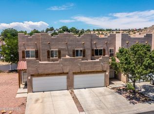 1955 Hollyhock Cir, Farmington, NM 87401