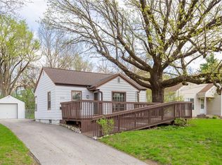 2719 Allison Ave, Des Moines, IA 50310