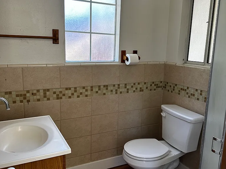 563 N Edgemoor Rd #2B — Photo 15