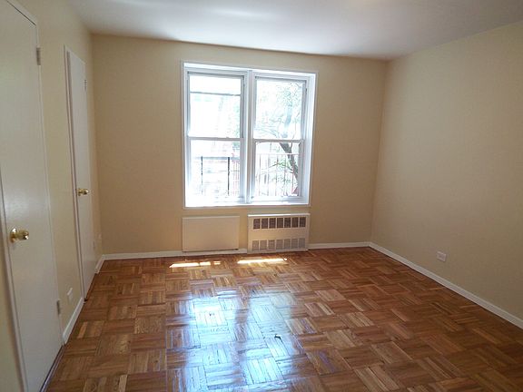 4th image of 277 E 207th St APT 2G
