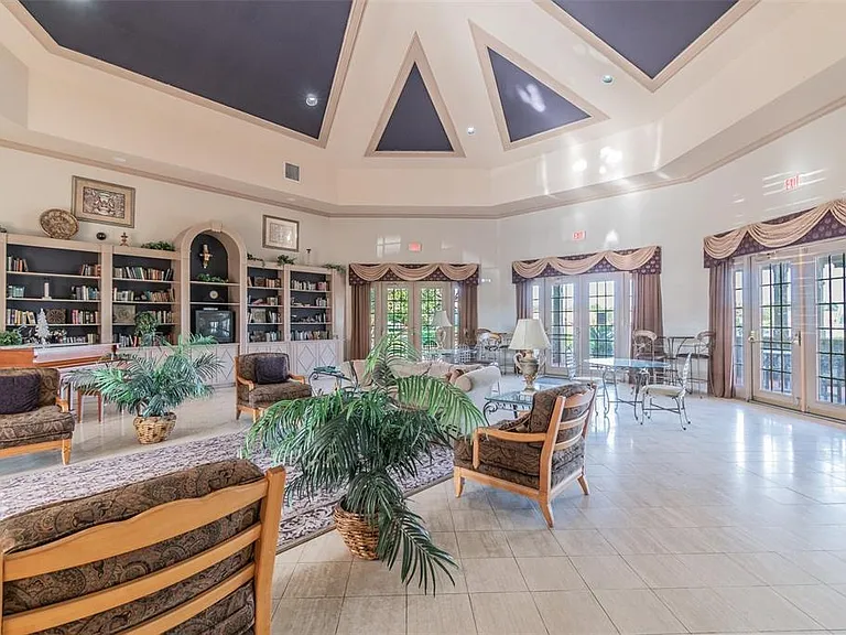 10462 White Lake Ct — Photo 31