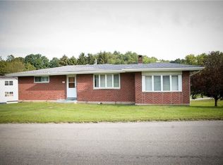 101 E End Rd, Connellsville, PA 15425