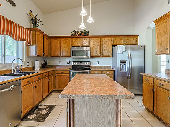 5th image of 6165 N 79th Ln