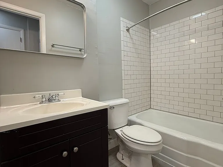 3885 N Humboldt Blvd — Photo 14
