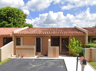 9431 SW 6th Ln, Miami, FL 33174