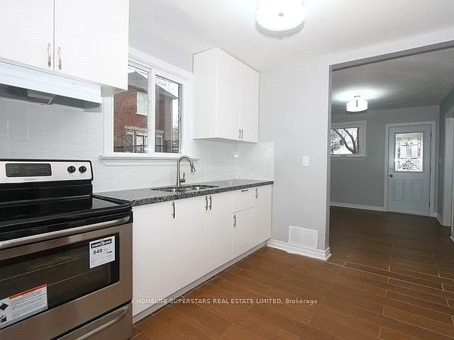 30 Elder Ave — Photo 6