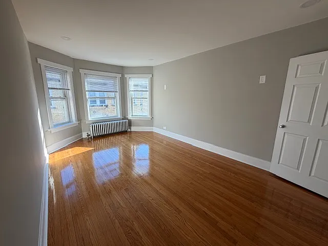 7371 N Ridge Blvd #3J — Photo 4