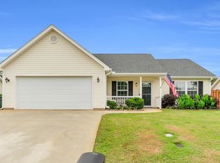 7 Slate Ln, Greer, SC 29650