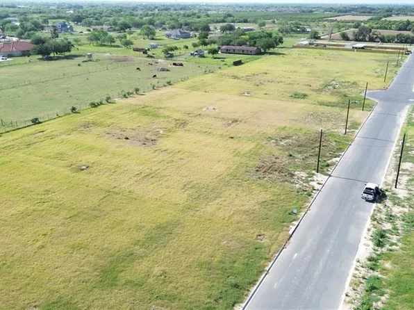 1 Raiders Ave, Edinburg, TX 78542