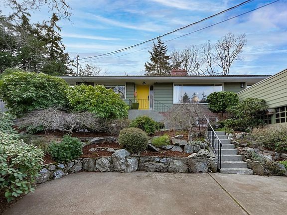 3rd image of 2011 Frederick Norris Rd