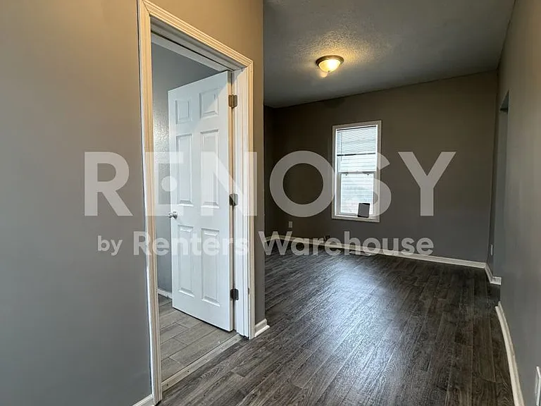 2540 12th Ave S #2 — Photo 18