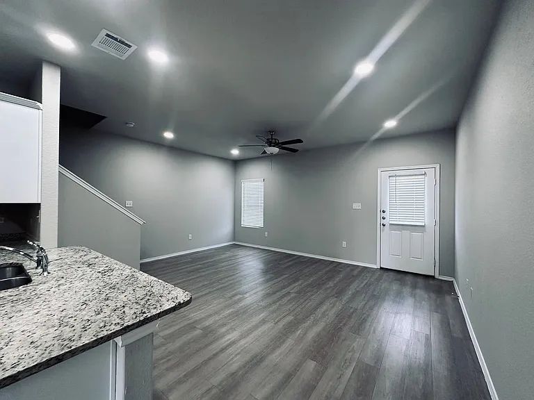 7356 Misty Mdws — Photo 6