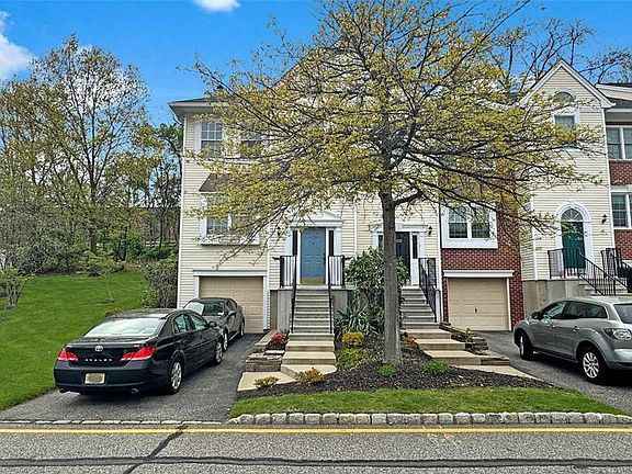 2nd image of 1051 Ash Dr