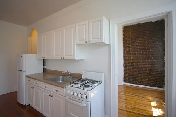 Rented by Citi Habitats | media 13