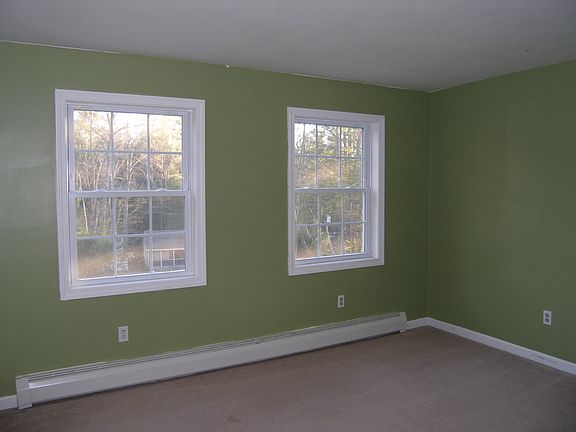 5th image of 16 Hillside St