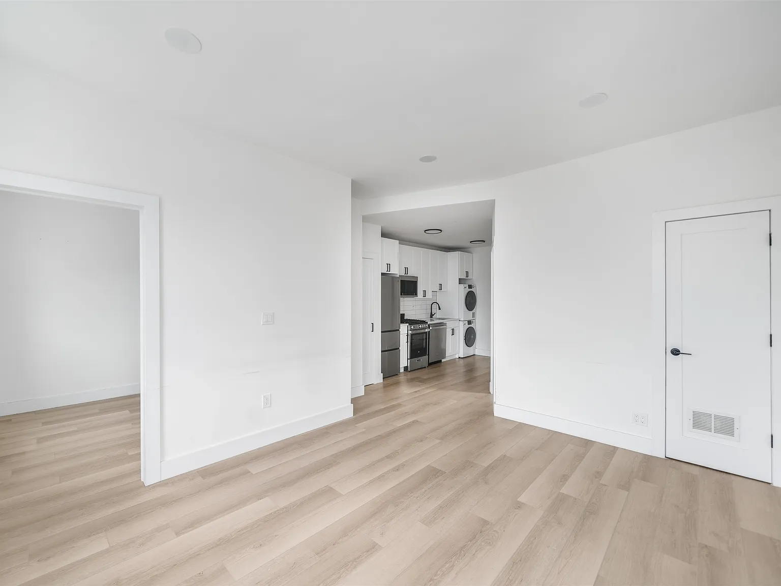 1327 Willow Avenue — Photo 1