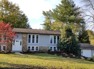 729 W Meadecrest Dr, Knoxville, TN 37923