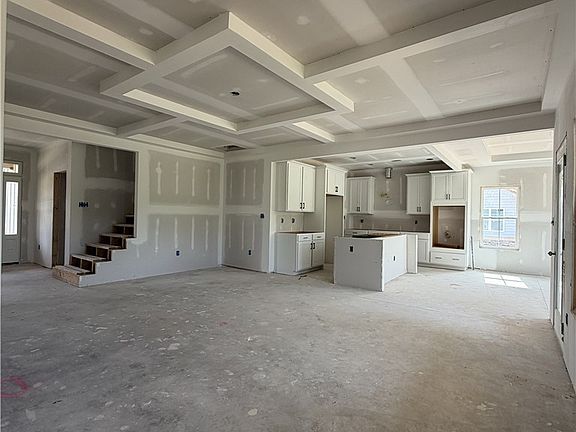 4th image of 6645 River Rd