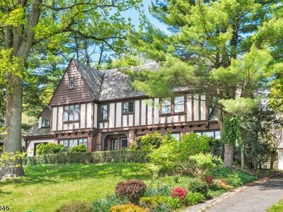 248 S Mountain Ave, Montclair, NJ, 07042