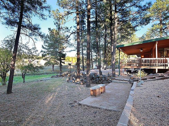 4th image of 860 W Navajo Ln