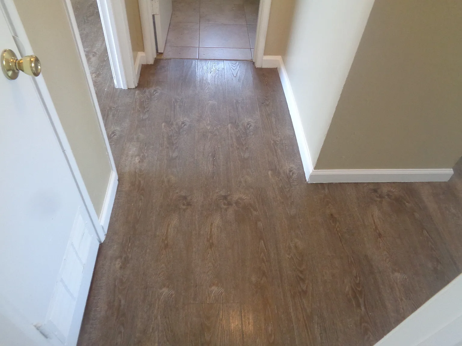 946 S. Barrett Road #1-4 - 4 — Photo 3