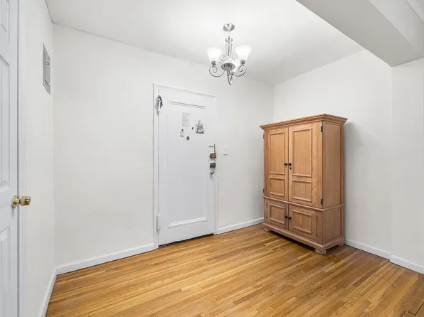 65-74 Saunders Street image 7 of 21