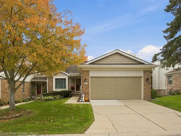 740 Ridgeside Dr, Milford, MI 48381