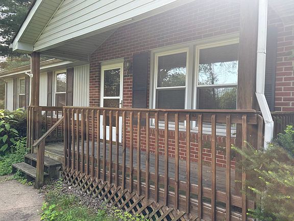 2nd image of 347 Lake Court Dr