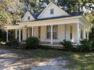 107 E Blalock Rd, Lucama, NC 27851