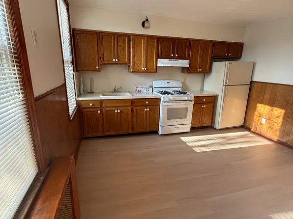 111 19th Street image 1 of 9