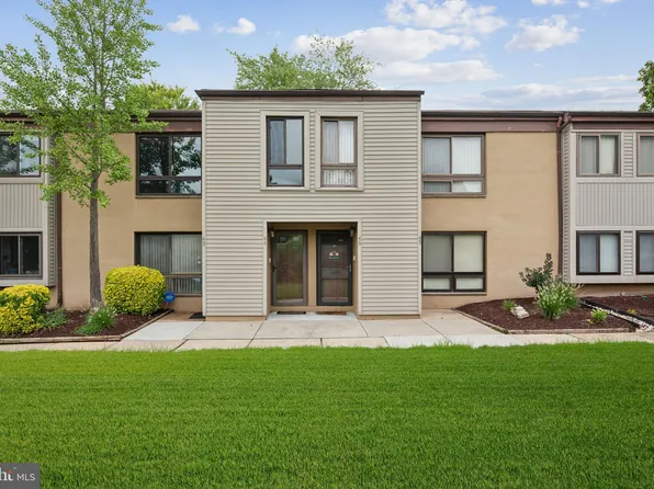 44 Ashley Ct, Marlton, NJ 08053