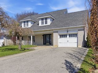 70 Royal Orchard Blvd, Markham, ON L3T 3C5
