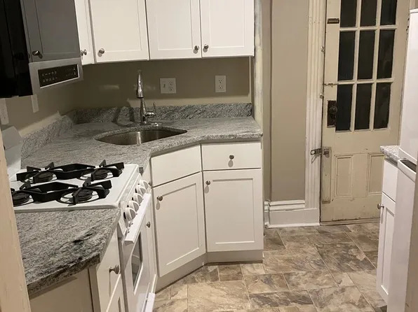 52 Charlesgate E, Boston, MA