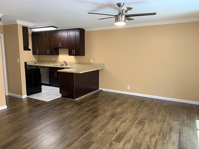 2452 Arizona Ave #3 — Photo 6