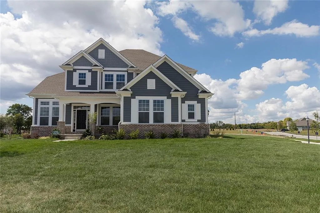3469 Pace Dr photo 1