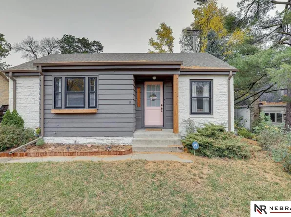 1330 S 48th St, Lincoln, NE 68510