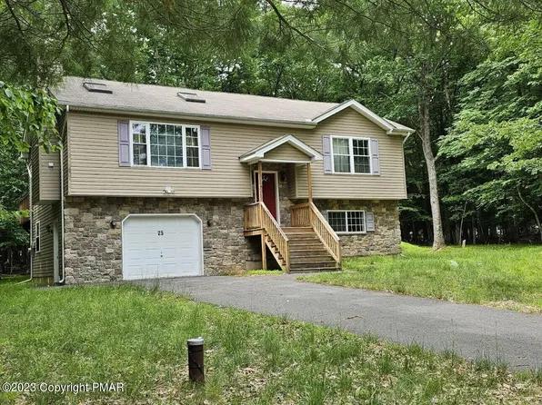 25 Hunter Ln, Albrightsville, PA 18210