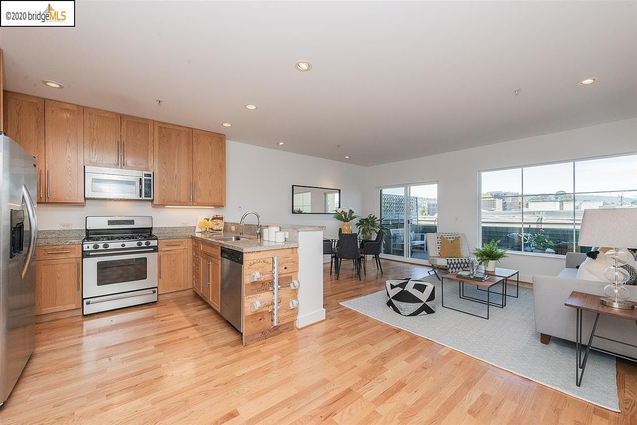 371 30th St Apt 2 Oakland Ca Zillow