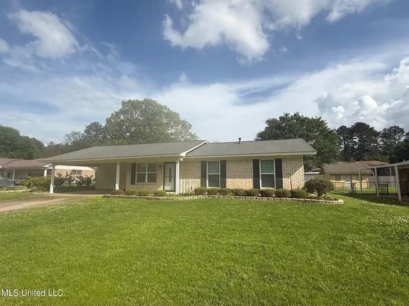 2555 Napoleon Ave, Pearl, MS 39208