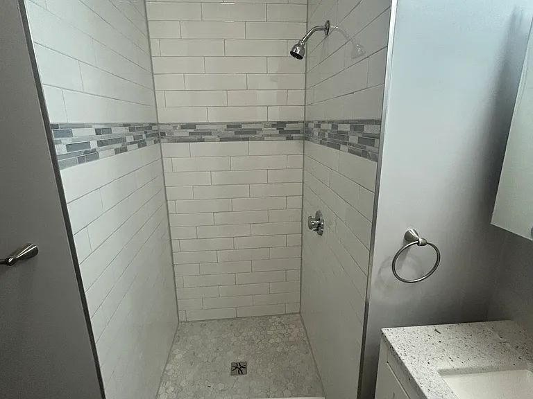 31 Newton St #1A — Photo 15