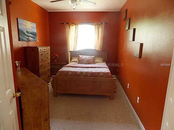 new paint &new carpet